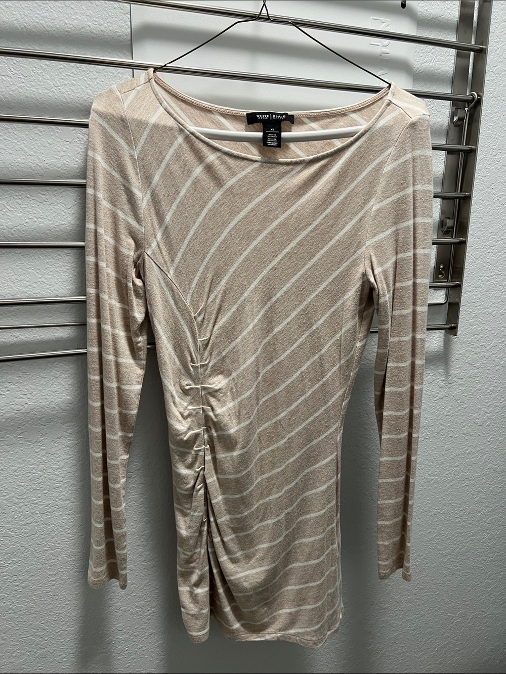 White House Black Market Beige and White Striped Long-Sleeve Side-Ruched Top